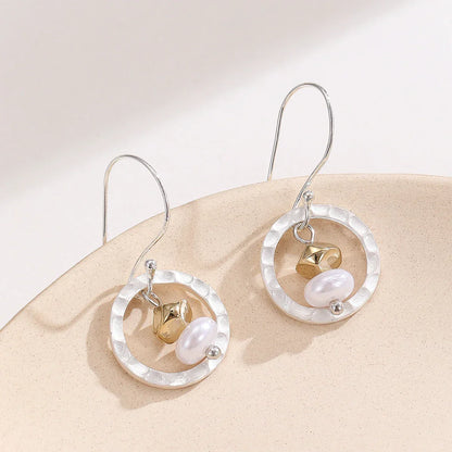 Retro Circular Pendant Earrings